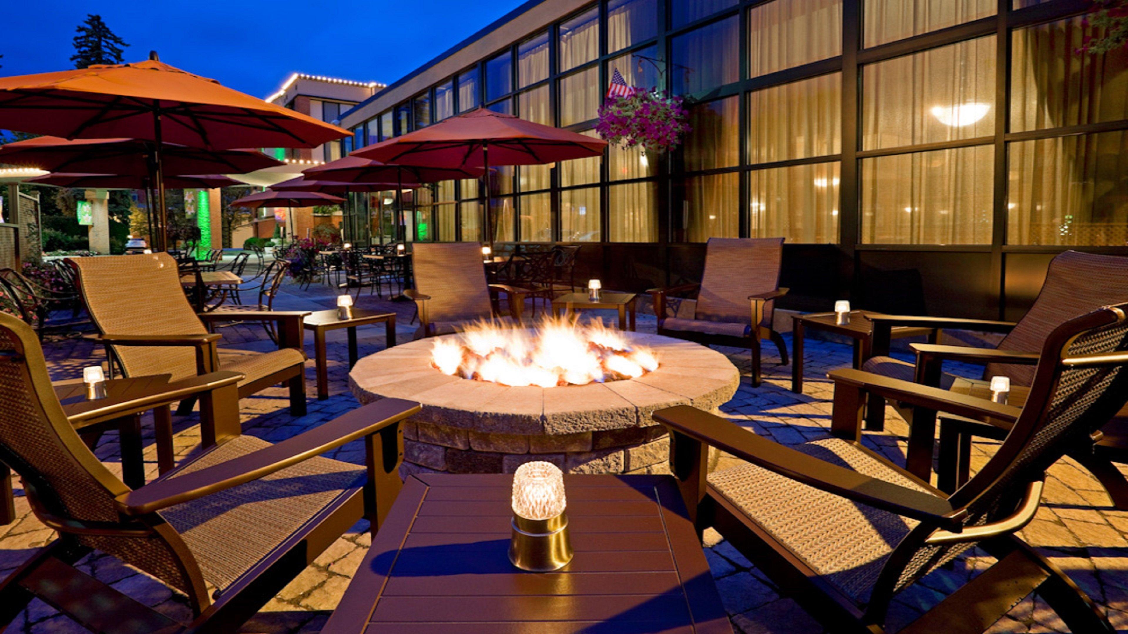 Holiday Inn Saratoga Springs By Ihg Exterior photo