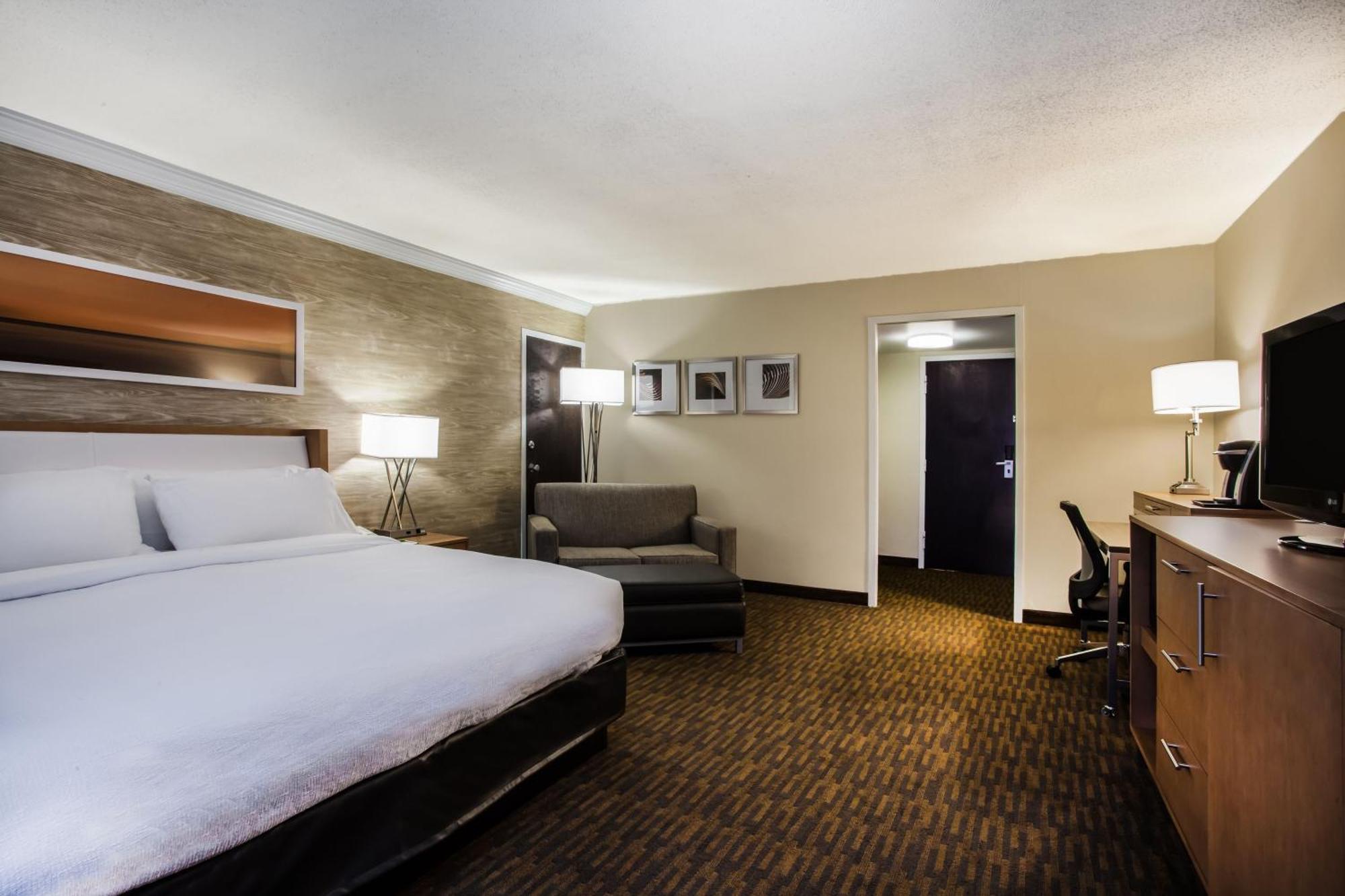 Holiday Inn Saratoga Springs By Ihg Exterior photo