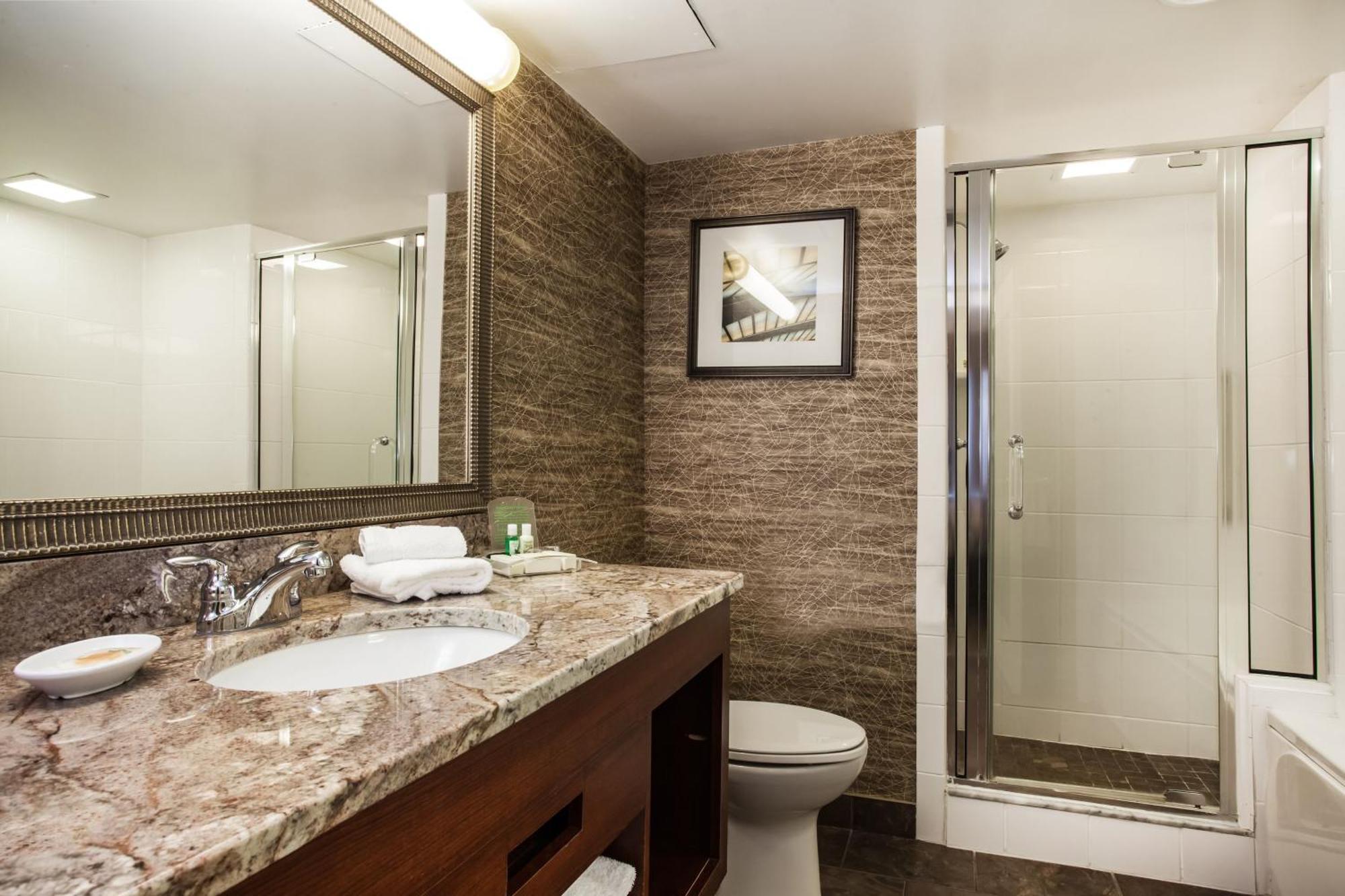 Holiday Inn Saratoga Springs By Ihg Room photo
